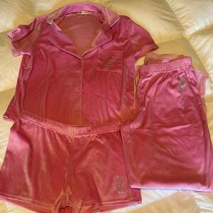 Juicy Couture Pink Velvet 3-piece Pajama Set